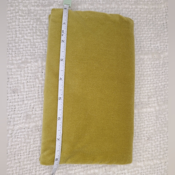 💛 Gucci Limited Edition Yellow Velvet X-Large Sunglass Pouch - Picture 6 of 7